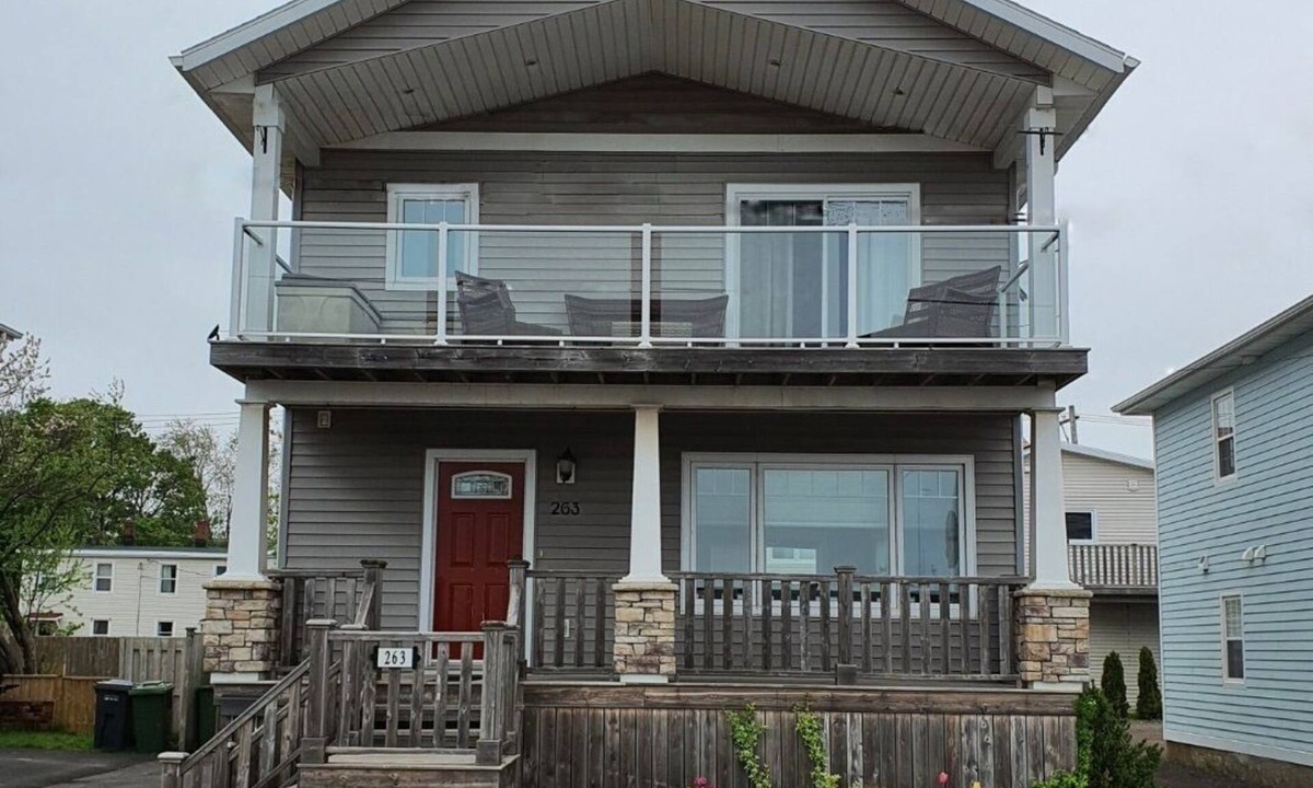 Charlottetown House | Peaceful Water View House!