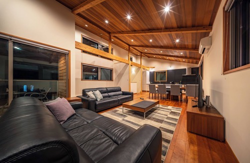 Echo Land Cottage | Bluebird Chalets