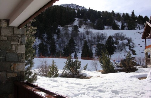 Meribel-Mottaret Apartment | Charming 3-room apartment in Méribel, near slopes and shops