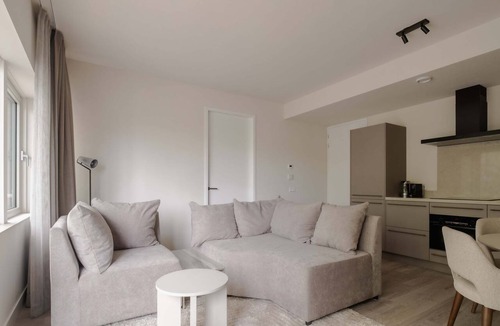 Oude Westen Apartment | Downtown Rotterdam Apt w/Free Parking & Fast WiFi