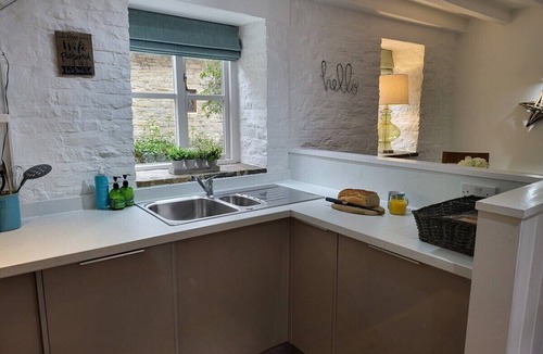 Bretforton Cottage | Guest Homes | Clara Cottage