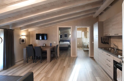 Erbusco House | Hill Colle - Camere & Bistrot