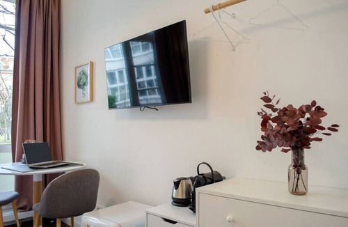 Sendlinger Feld Apartment | Homely Stay Studio8 - Cozy and relaxing