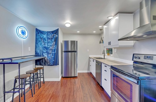 Park Forest Village House | *Hot Tub*Game Room*Outdoor Kitchen*Bar