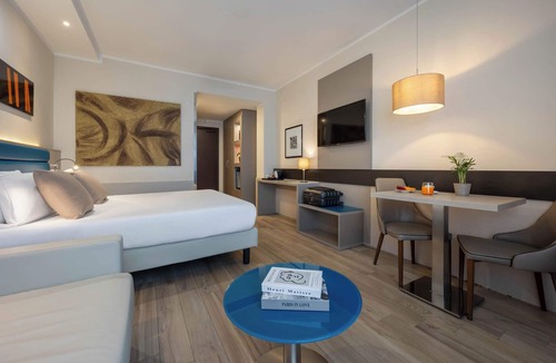 Lorenteggio Hotel | iH Hotels Milano Lorenteggio