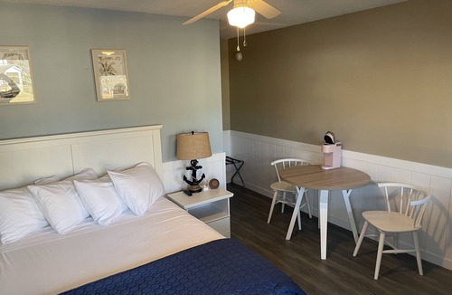 Lake Norman of Catawba Hotel | Lake Norman Hotel