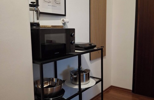 Andel Condo | Metro Angel Apartment 2 - 4 guests