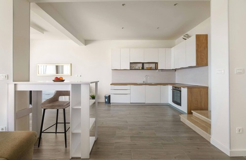 Znjan Apartment | Nice apartment in Split