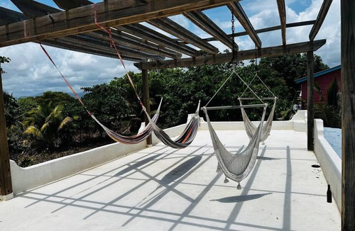 Hopkins House | Sea view, Rooftop Hammocks, 2 min walk to beach