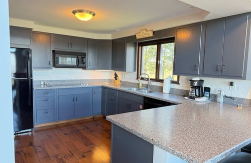Town of Benton House | Vineyard Chalet: Seneca Lake Views & Fire Pit