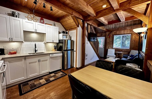 Ucluelet Cottage | Waterfront Timber-Frame Cottage!