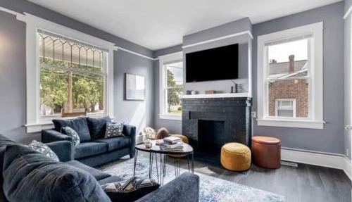 2 homes that sleep 16 in Hampton