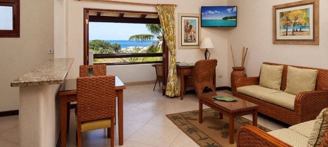 2 Large Units with Kitchenettes! FREE Parking! Short Drive to Mahogany Bay! in Maynards