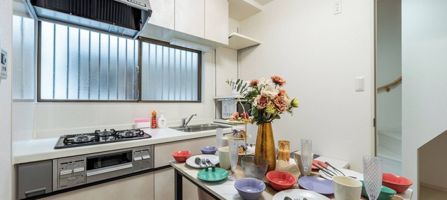 2 min walk from Hanshin Chidoribashi Station｜3DK house for rent｜Max 12 people｜Great access to USJ