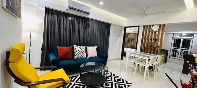 2BR Service Apartment 302 Chembur by FLORA STAYS