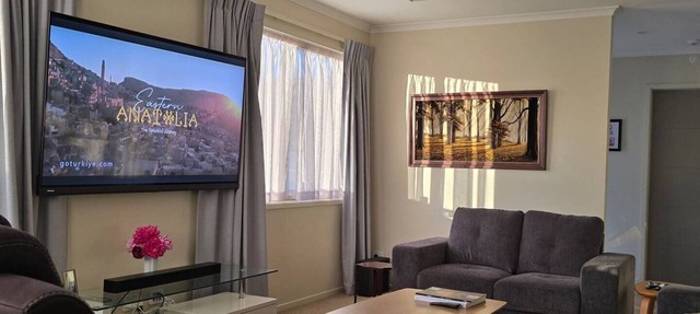 3 Bedroom home in Palmerston North + BBQ + Sky Tv in Palmerston North Central