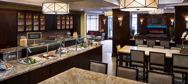 Accessible Studio | Breakfast Included in Hamilton