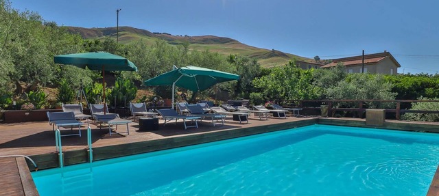Agriturismo a Alia ID 3637