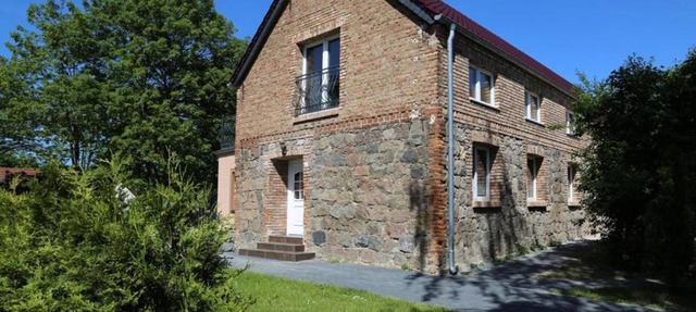 Apartment 'Ferienwohnung 2' with Shared Terrace and Wi-Fi
