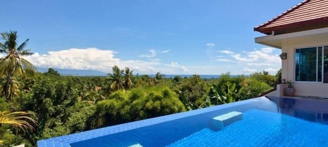 Bali Ocean View Villa in Lovina