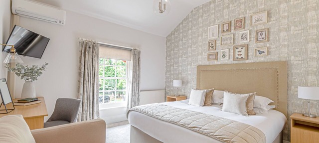 Bartley Lodge Hotel in Southampton