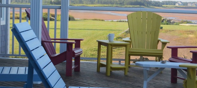 Beach Paradise! Unmatchable Sunsets, Hot Tub, Luxurious Ocean View, A/C, & more!
