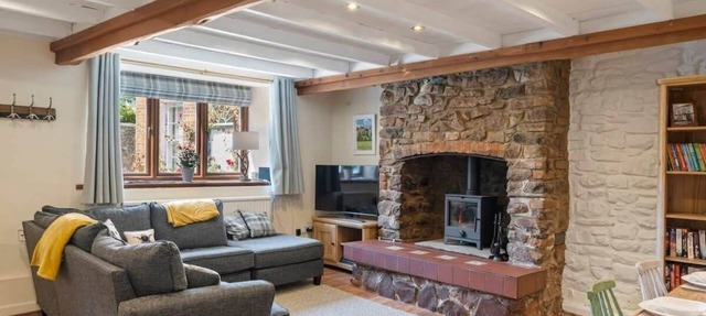 Beautiful Cottage, Parking, Central Dunster