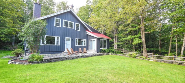 Beautiful Freshly Renovated 3/4 Br with Work Stations