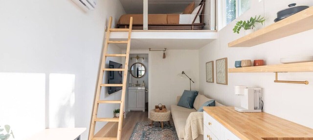 BoHo Tiny Home - Walkable to East Austin’s Best! in Austin
