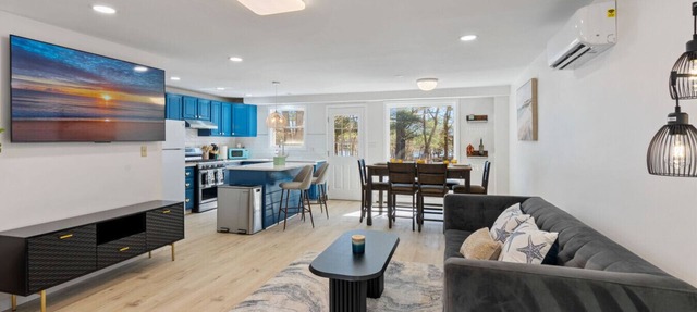 Breathtaking Riverfront Hideaway in Wareham in Wareham