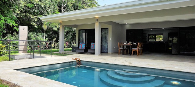 Casa Sendero de Monos - a modern gem in a private setting