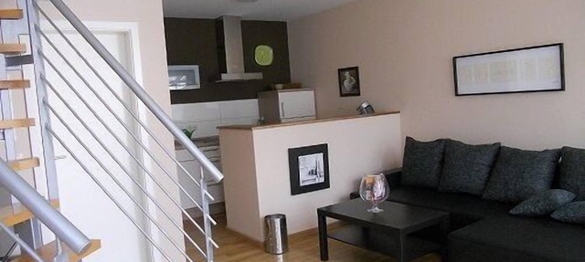central - modern - comfortable in Andernach