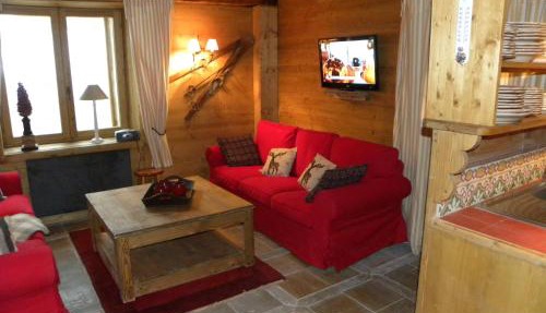 CHALET GRINCH 90m2, 3 Sdb, skis aux pieds, wifi