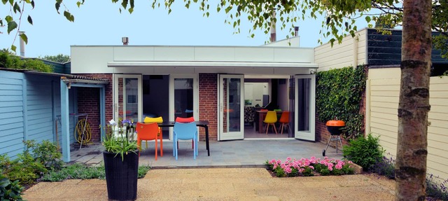 Charming Garden Retreat