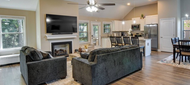 Charming Pendleton Retreat ~ 5 Mi to Clemson! in Pendleton