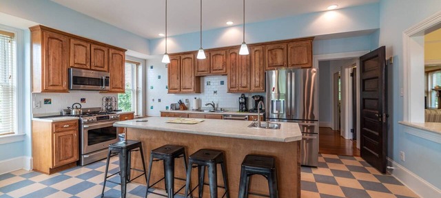 Classically Current Home on Park, Near Beach in Cape Charles