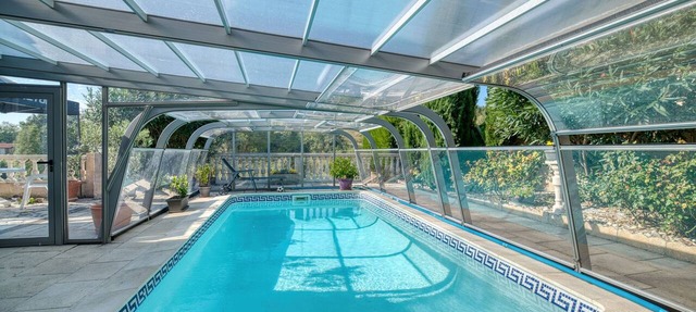 Cosy Apartment with Heated Pool, Near Canal du Midi