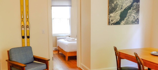 Dancing Bear Inn Hostel in Nelson