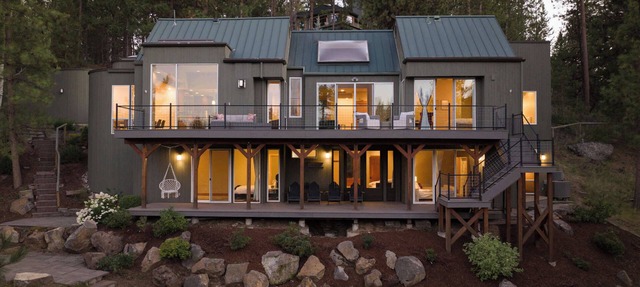 Deschutes Riverfront Home with Private Sauna in Bend