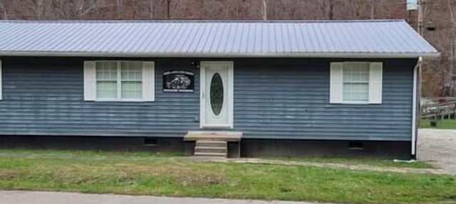 Devil Anse Mud Lodge in Mingo County