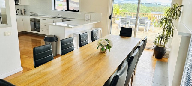 Devonport Serenity - space for the whole family in Devonport