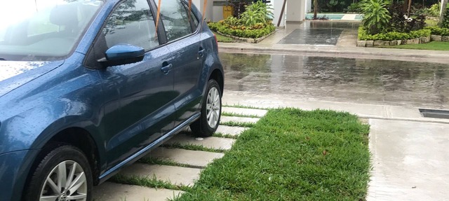 *Direct Pool Access*. In the Jungle Community only 7 min driving to the Beach!