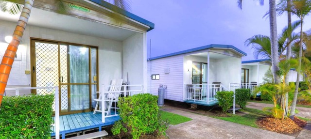Double Cabin 4 Berth - Double Cabin 4 Berth