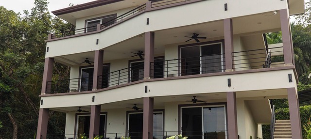 Double Queen Suite in Playa Coyote, Double Queen Suite just steps from pool and bar