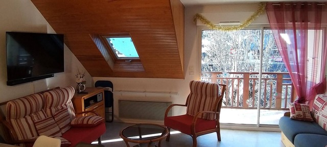DUPLEX from 4 TO 9 Pers including 3 minors IN THE HEART OF THE VILLAGE in Saint-Lary-Soulan