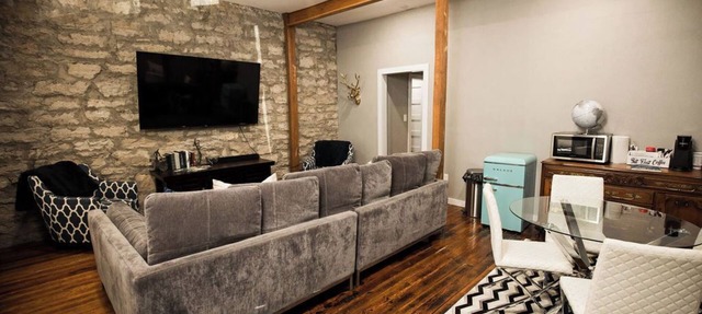 Eclectic Upper Loft Downtown