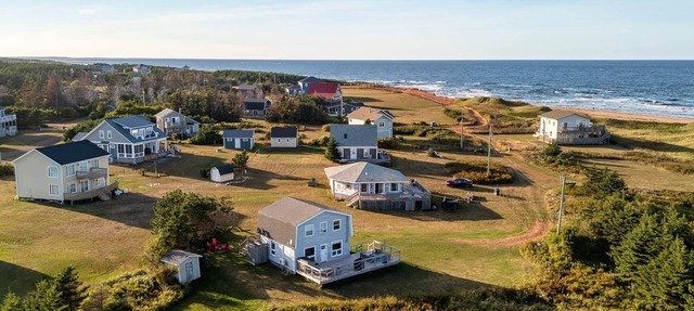 Eleuthera North Cottage – Peaceful Water Views & Walk to Iconic Thunder Cove