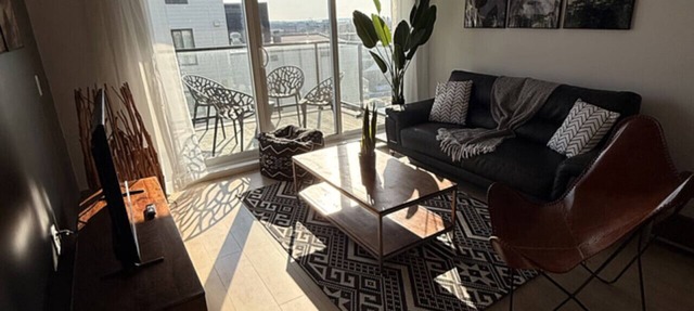 Executive 1BD w/Balcony, Pool, Gym & Lounge - Le Prisme Québec