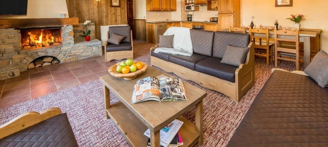 Fitness, swimming pool, sauna, balcony, fireplace or stove, tv, ski locker, 80-90m², Les Arcs