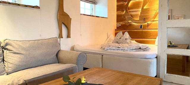 Flat "Studio Eagle" with private car park in Bara